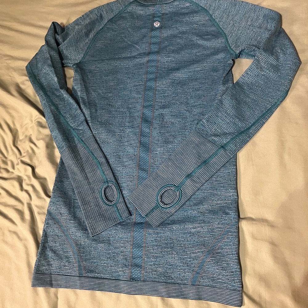 Lululemon Swiftly Tech Shirt - Picture 4 of 4